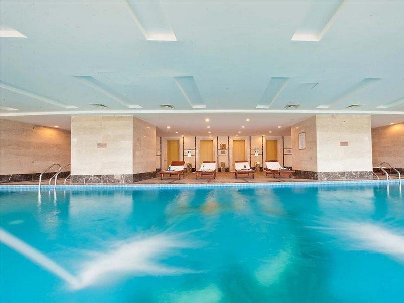 Muong Thanh Grand Hanoi Hotel Bagian luar foto