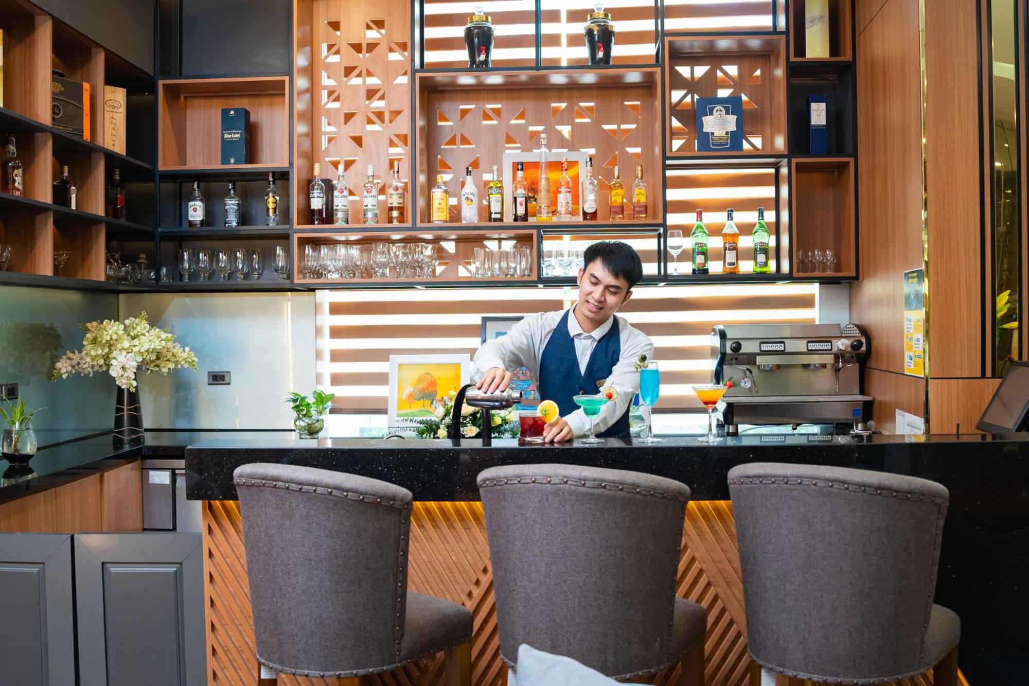 Muong Thanh Grand Hanoi Hotel Bagian luar foto